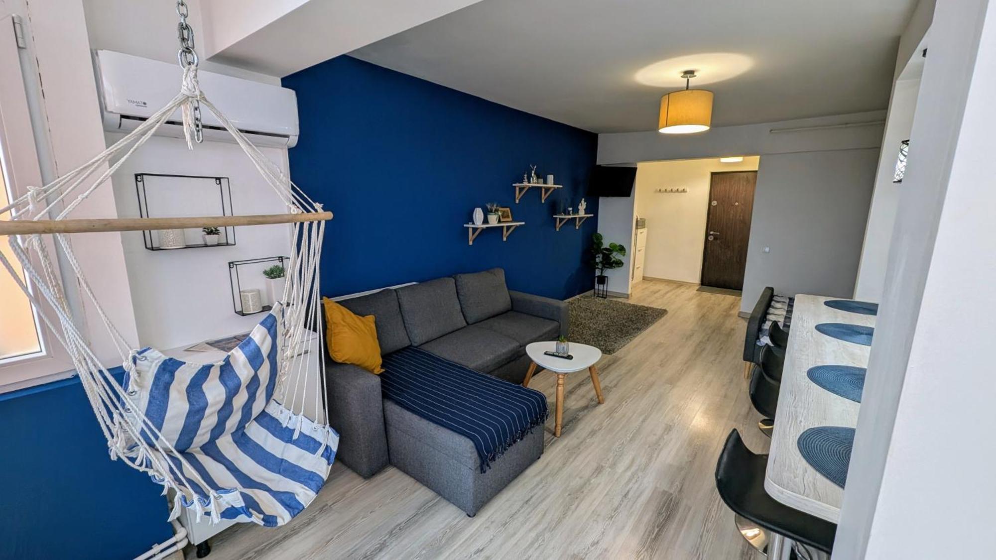 The View1 Apartment Alba Iulia Bagian luar foto